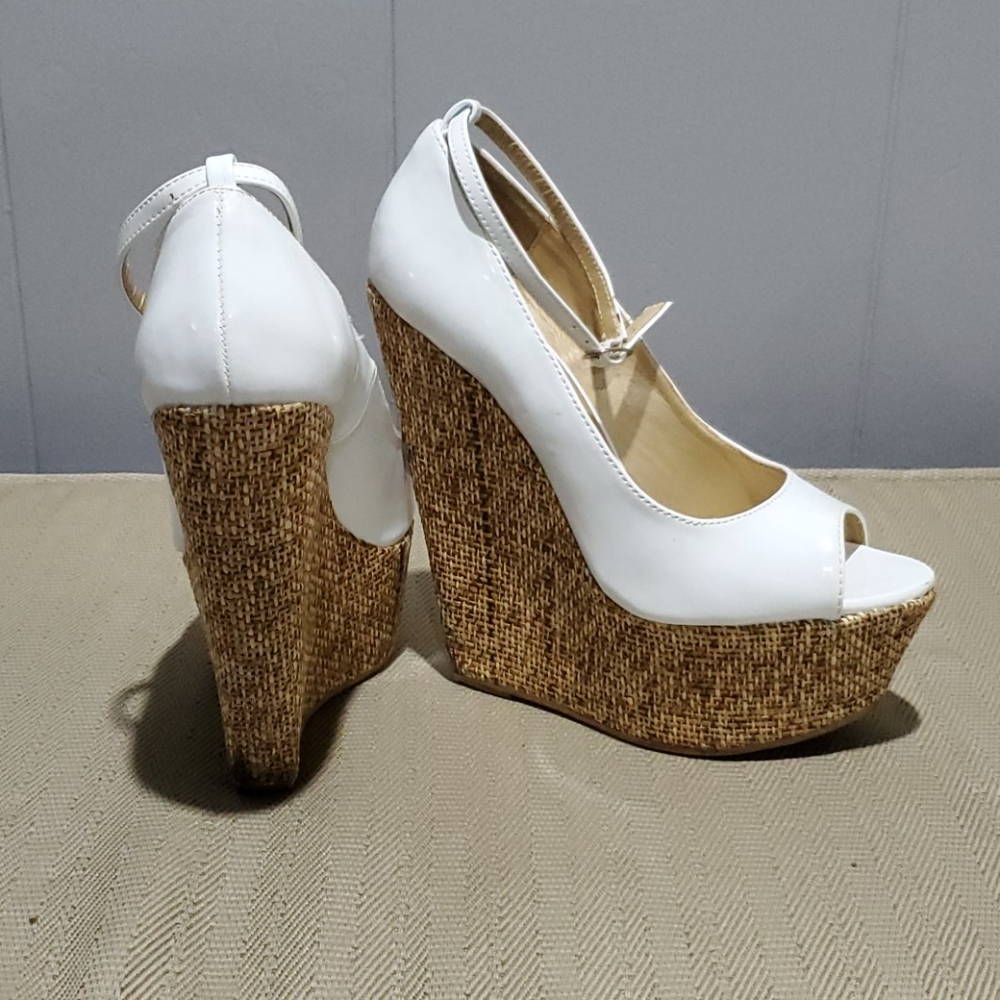 Summer Wedge - Picture 3 of 8